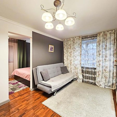 Nadezhda Apartments On The Nauryzbai Batyr 82 阿拉木图 外观 照片