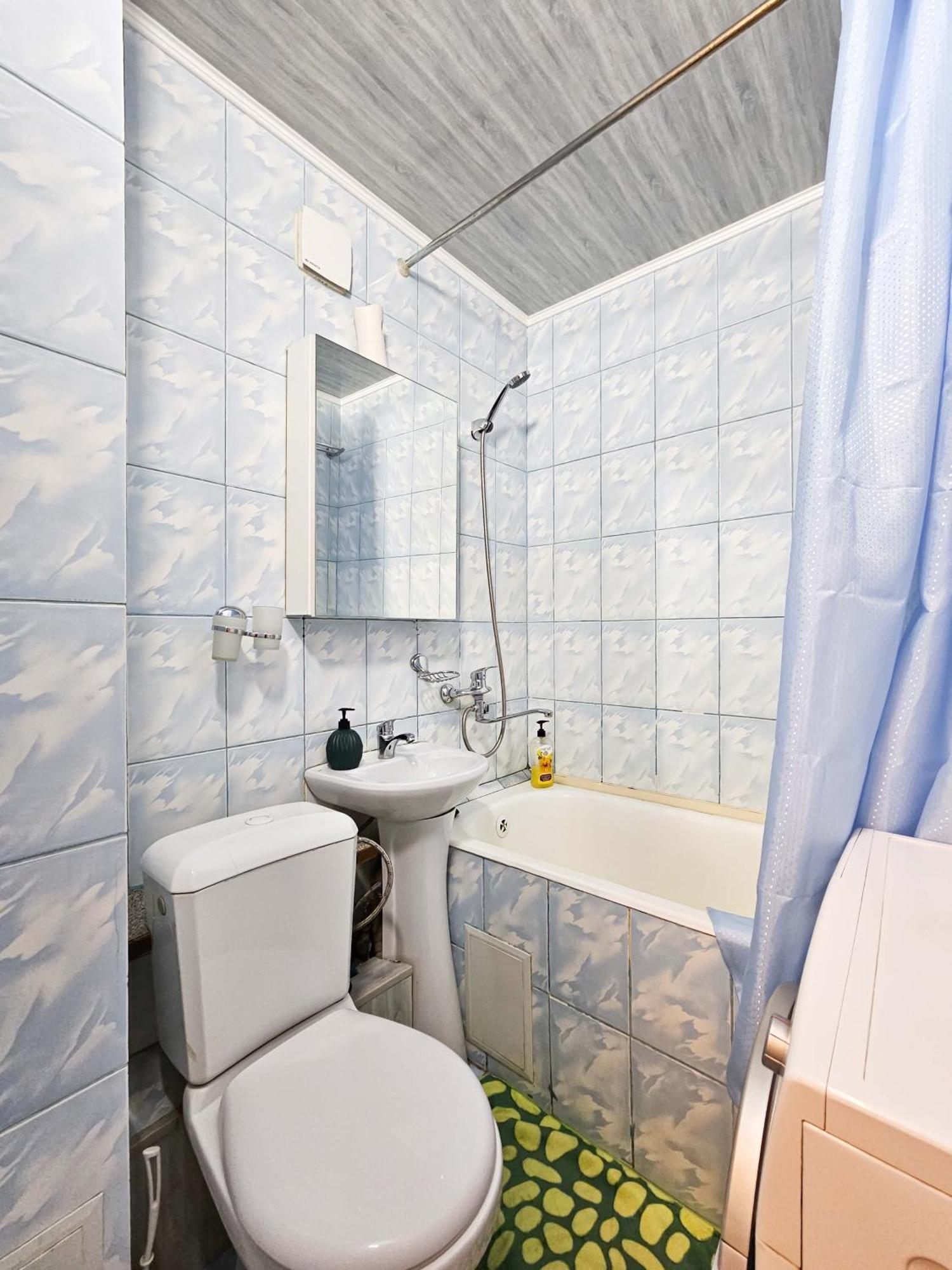 Nadezhda Apartments On The Nauryzbai Batyr 82 阿拉木图 外观 照片